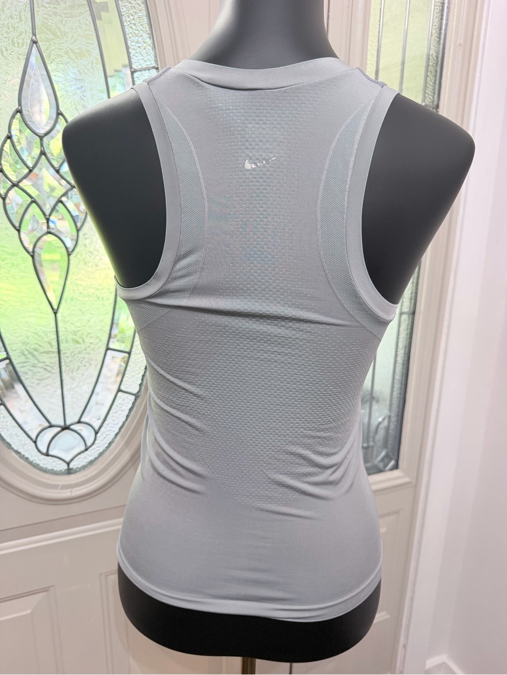 Nike Dri-FIT Women’s Seamless Racerback Athletic Tank Top Gray - Picture 5 of 9